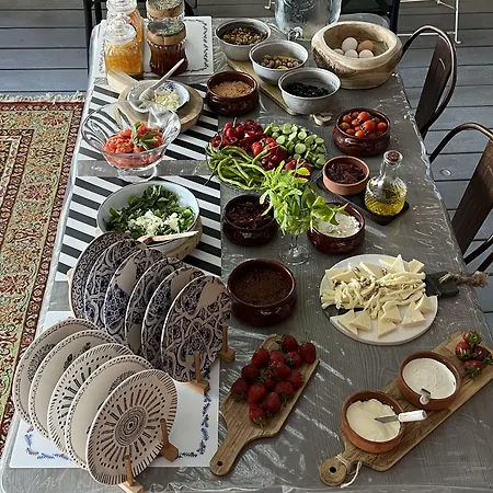 Afet * Alaçatı