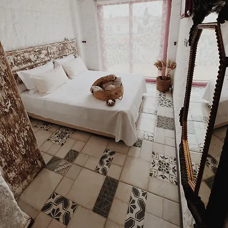 Afet Alaçatı